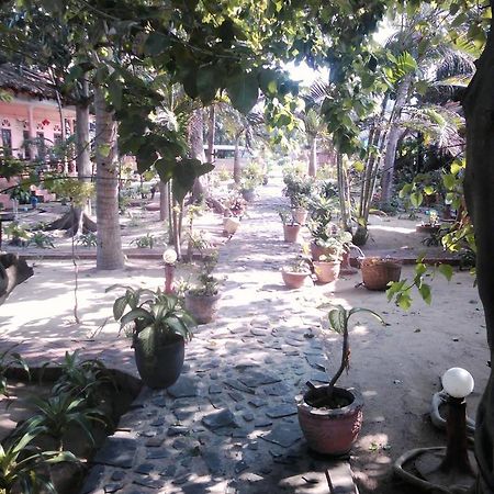 Bien Dua Backpacker Hotel Фан Тиет Екстериор снимка