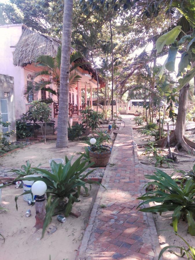 Bien Dua Backpacker Hotel Фан Тиет Екстериор снимка