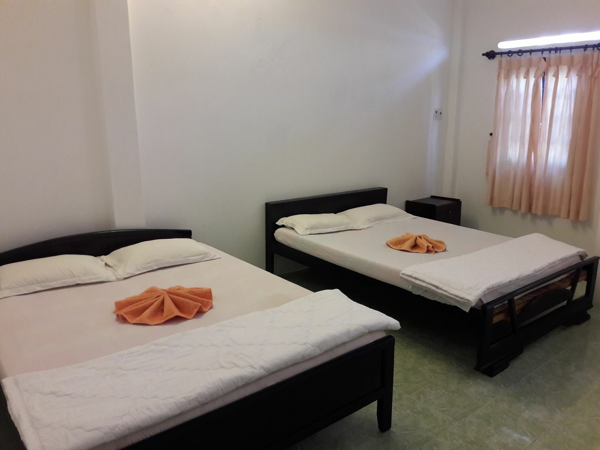 Bien Dua Backpacker Hotel Фан Тиет Екстериор снимка